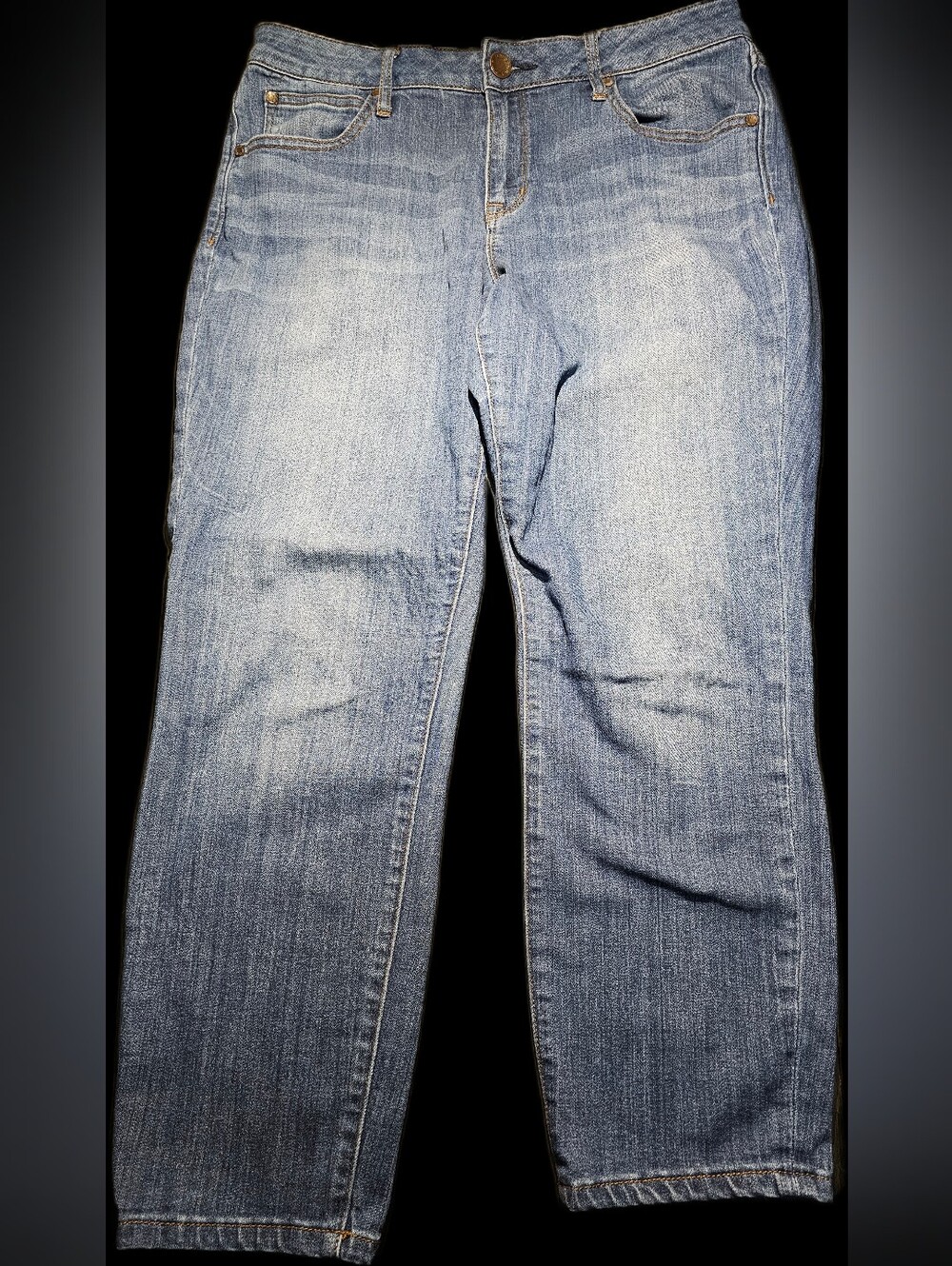 a.n.a Light Wash Cropped Skinny Ankle Jeans